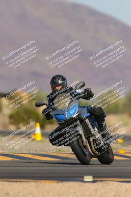 media/Nov-06-2023-Moto Forza (Mon) [[ce023d0744]]/3-Intermediate Group/Session 3 (Turn 5)/